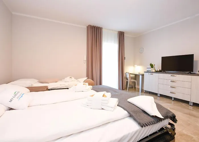 Ranalli Palace 게스트하우스 4*