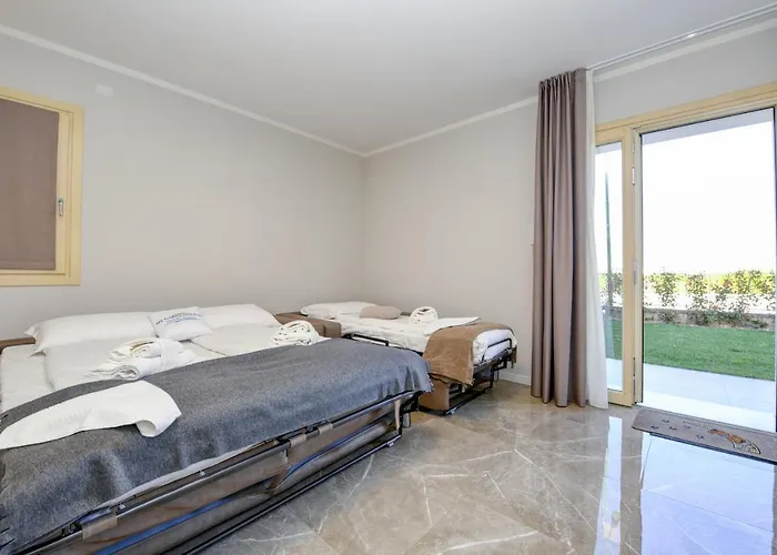 게스트하우스 Ranalli Palace 4*