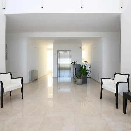 Ranalli Palace بسكييرا ديل غاردا