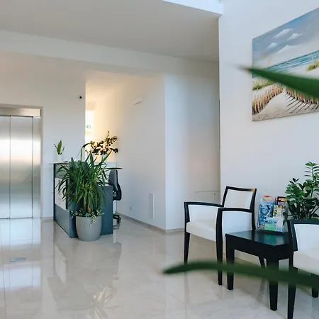 Ranalli Palace * بسكييرا ديل غاردا