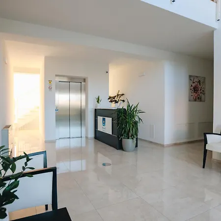 بيت ضيافة Ranalli Palace