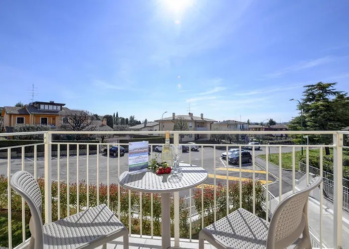 Ranalli Palace Pensión