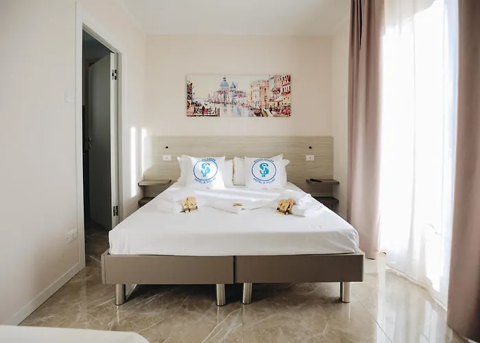 Pensión Ranalli Palace Peschiera del Garda