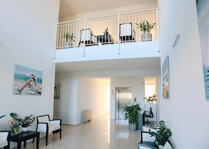 Ranalli Palace Pensión